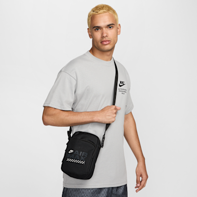 NK+HERITGE+CRSSBDY-AIRMAX+FA24.png